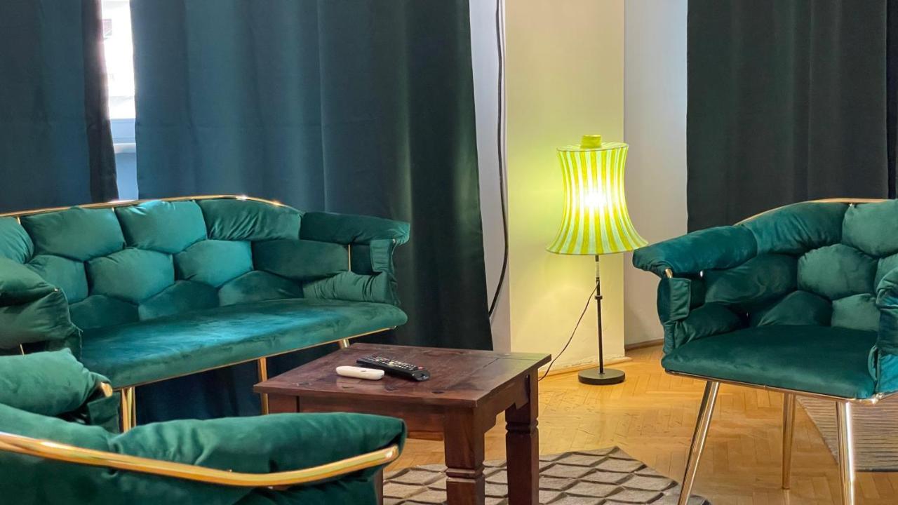 Terrace Balcony Downtown Delight Old Town Oasis City Center Universitate Square Old Town Bucureşti Ngoại thất bức ảnh