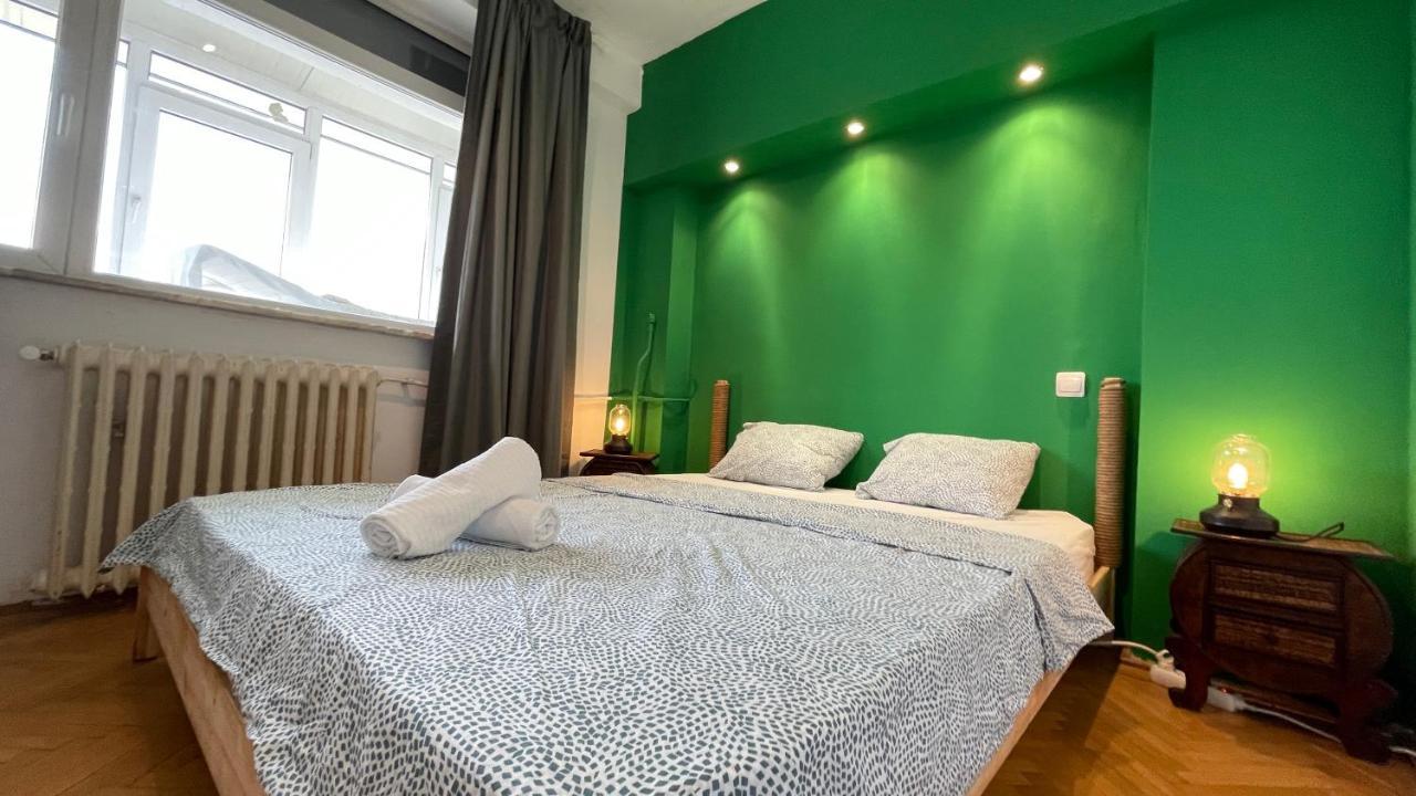 Terrace Balcony Downtown Delight Old Town Oasis City Center Universitate Square Old Town Bucureşti Ngoại thất bức ảnh