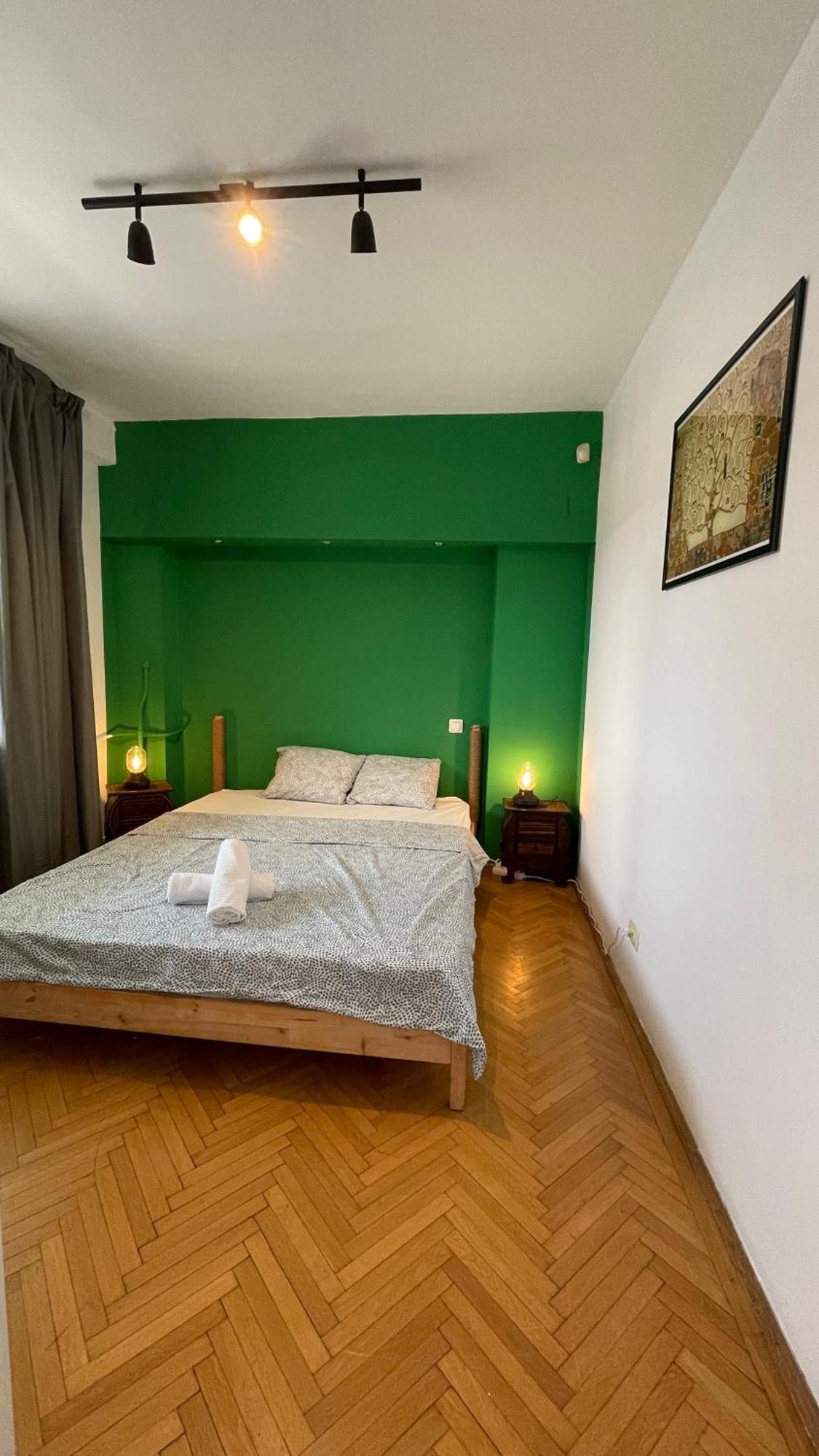 Terrace Balcony Downtown Delight Old Town Oasis City Center Universitate Square Old Town Bucureşti Ngoại thất bức ảnh