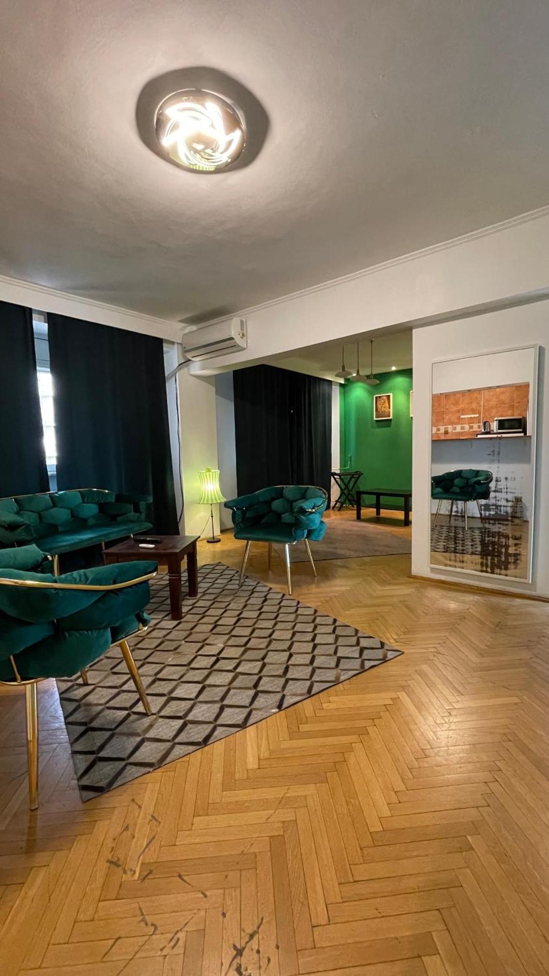 Terrace Balcony Downtown Delight Old Town Oasis City Center Universitate Square Old Town Bucureşti Ngoại thất bức ảnh